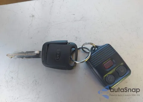 2007 Ford Escape Limited from USA, damaged, VIN 1FMCU94187KA09774